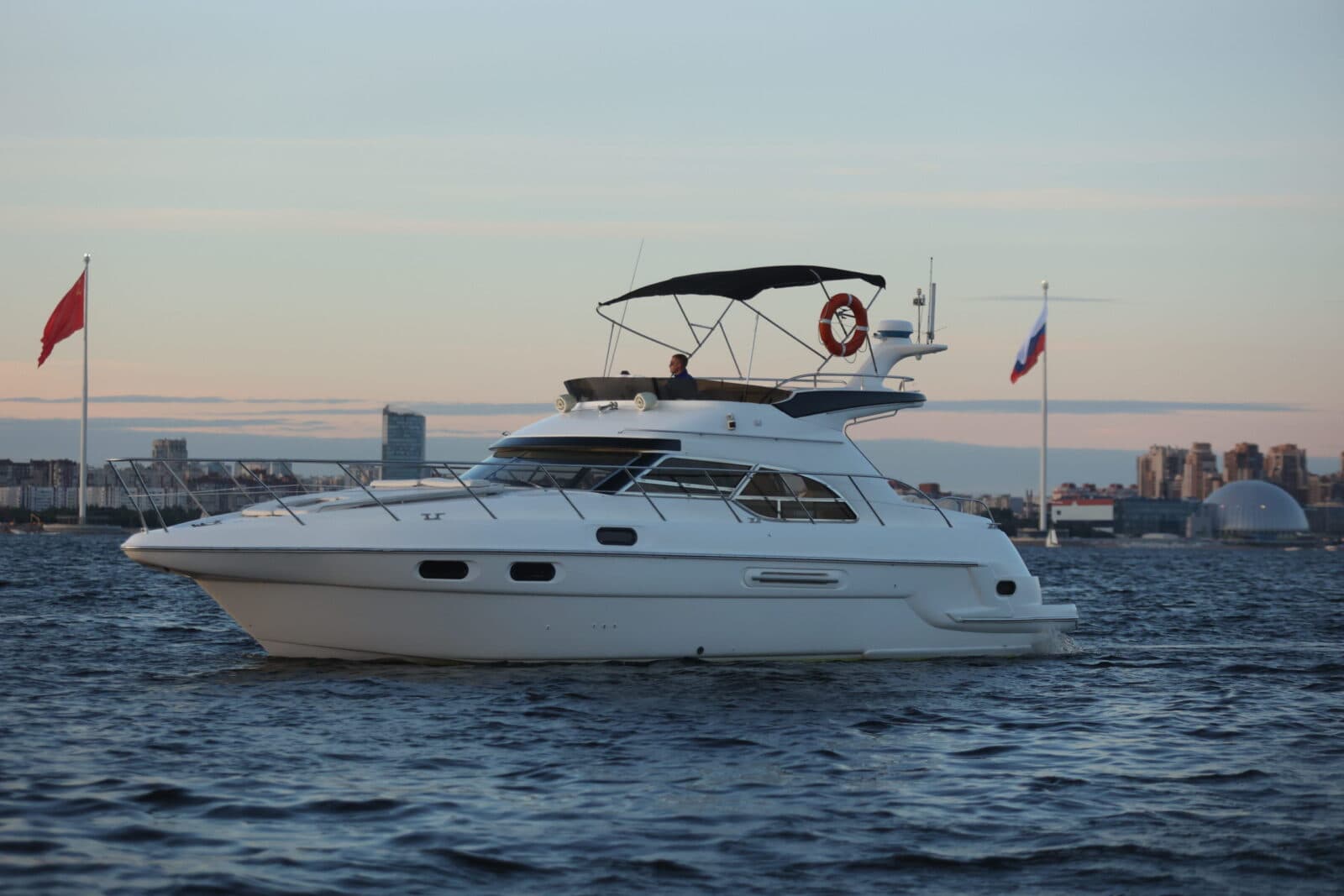 Яхта SeaLine F43 Монте Карло: фото 11
