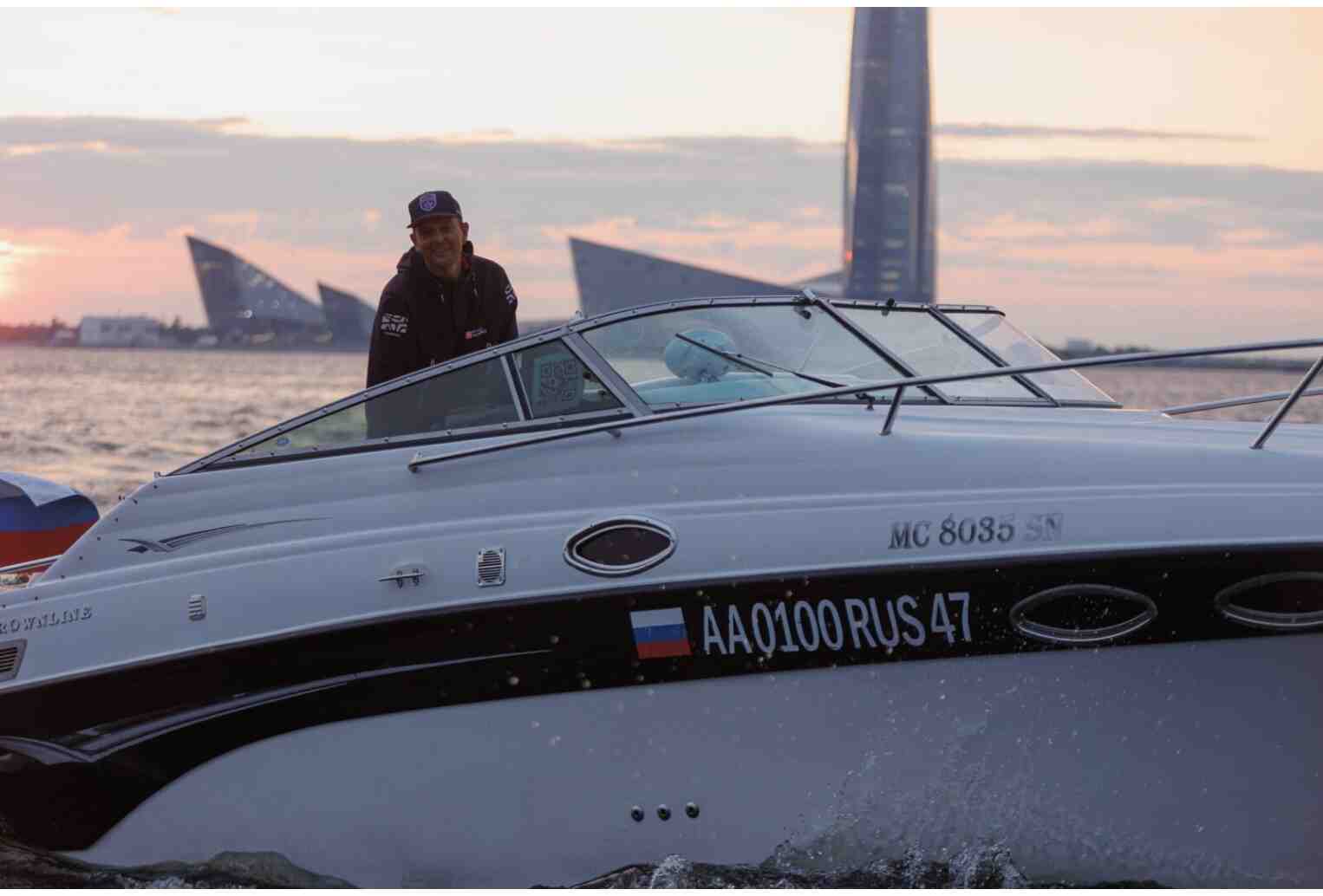 Crowline 262 cr Роял Кроун — изображение 14